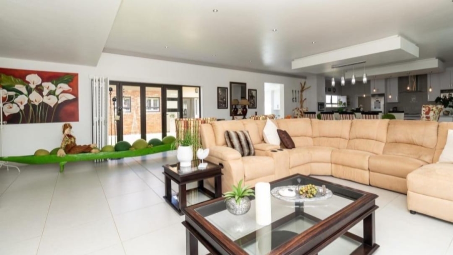3 Bedroom Property for Sale in Wilkoppies North West